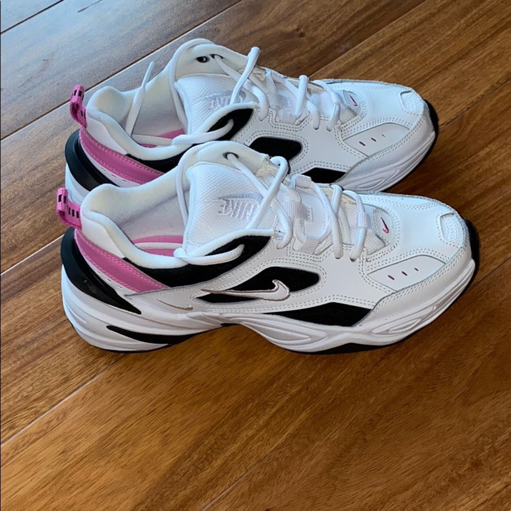 COPY - COPY - Nike M2K Tenno Sneaker